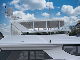 Soft-Top Enclousures with Hard Bonded Windows